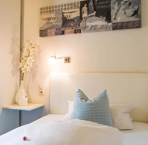 Hotel Domizil 4*