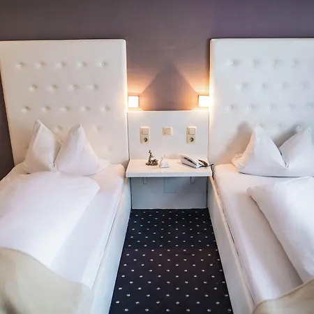Domizil Hotel 4*