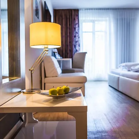 Domizil Hotel 4*