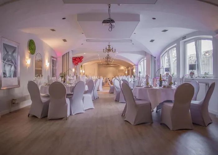 Domizil Hotel 4*